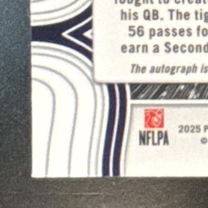 2025 Panini Prizm Draft Picks Colston Loveland Signing Day Green Auto Wolverines - Sports Cards