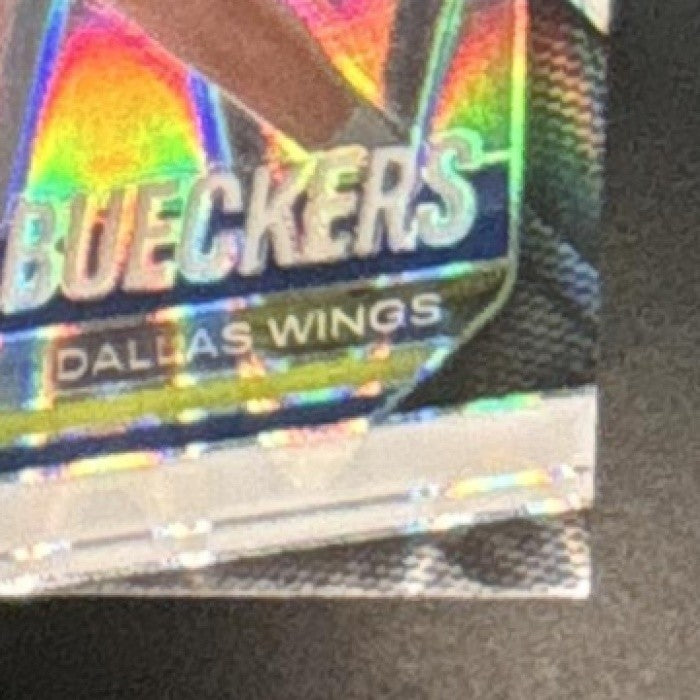 2025 Panini WNBA Prizm Paige Bueckers White Seismic #147 Dallas Wings - Sports Cards