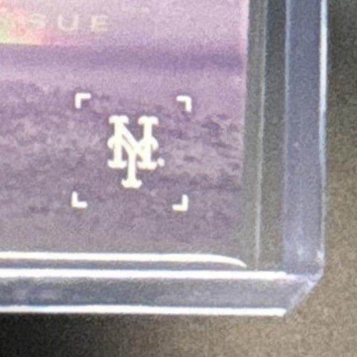 2025 Topps Black and White Dwight Gooden Sticker Auto Purple /25 New York Mets - Sports Cards