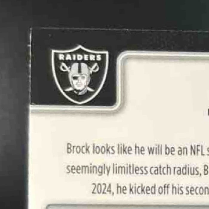 2025 Topps Chrome Brock Bowers Pink Wave Refractor /250 #178 Las Vegas Raiders - Sports Cards