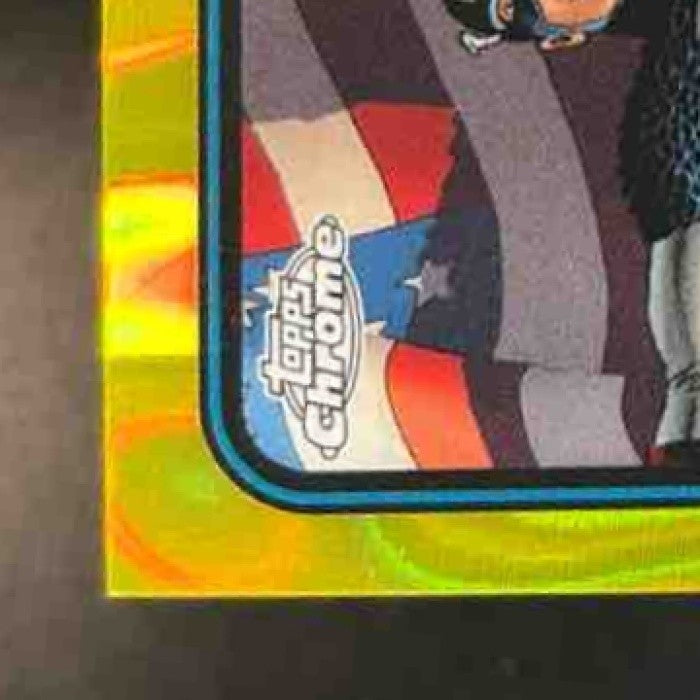 2025 Topps Chrome Marvel Captain America Yellow Lava Refractor #185 - Non-Sports Cards