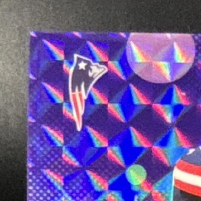 2025 Topps Finest TreVeyon Henderson Purple Geometric /150 #14 RC Patriots - Sports Cards