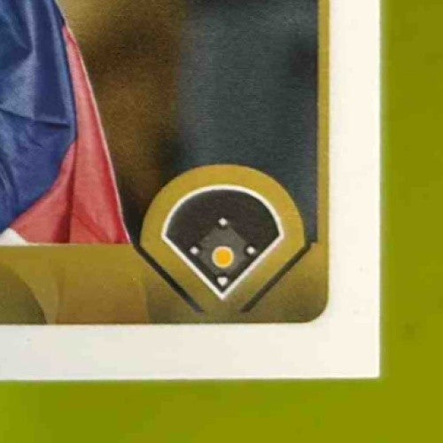 2025 Topps Robert Suarez Golden Mirror Variation SSP #633 San Diego Padres - Sports Cards