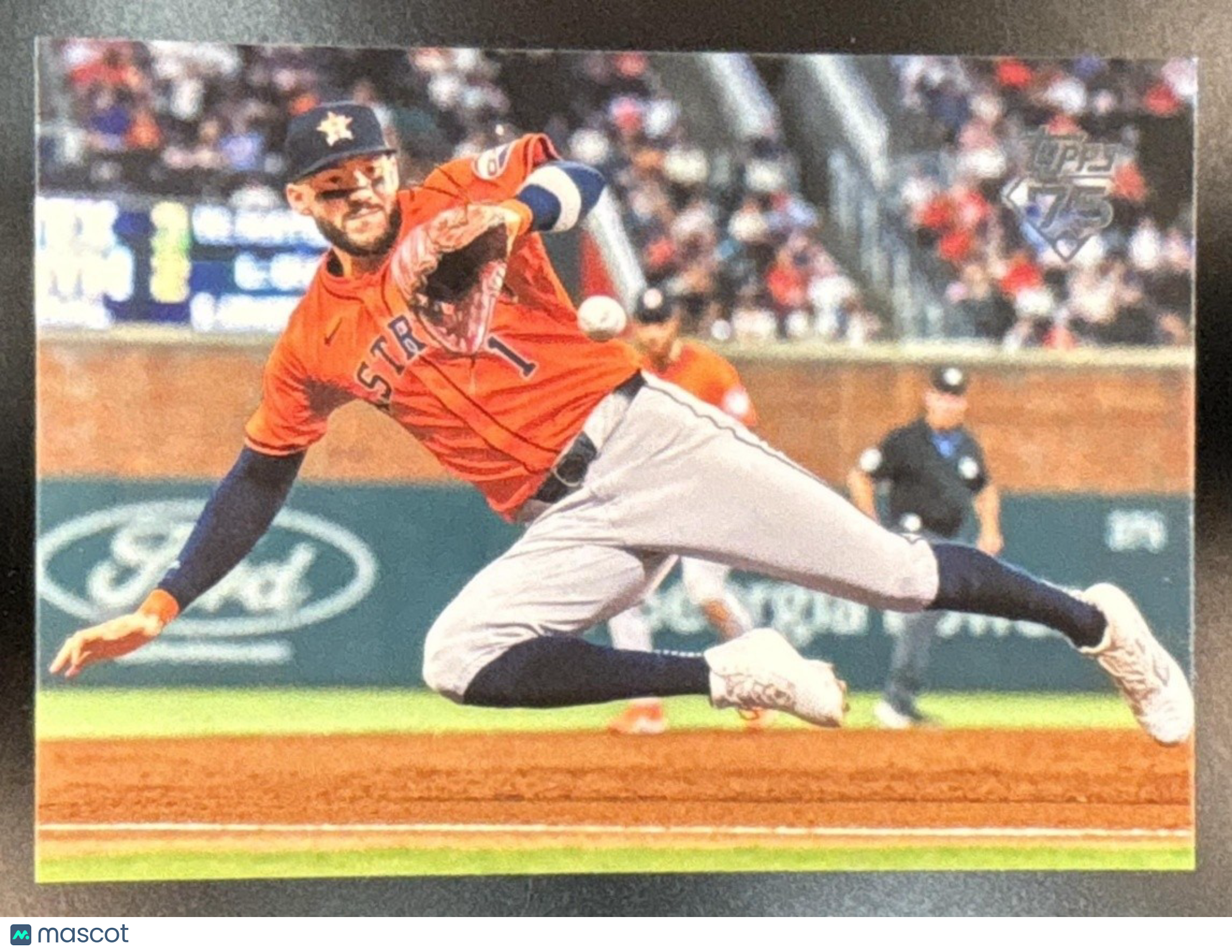 2026 Topps Series 2 Carlos Correa True Photo Variation #680 SSP Houston Astros - Sports Cards