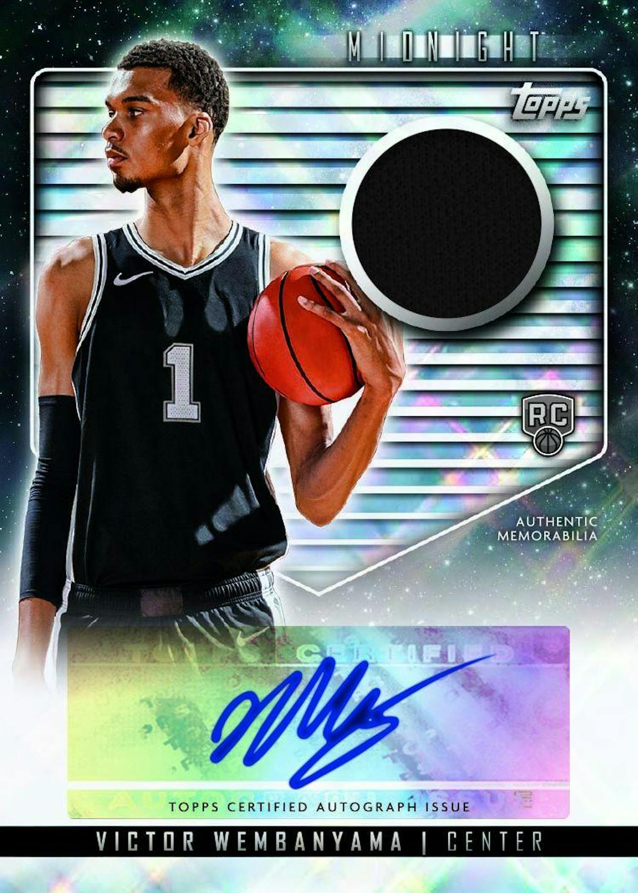2023/24 Topps Midnight Basketball Hobby Box (3 Autos)