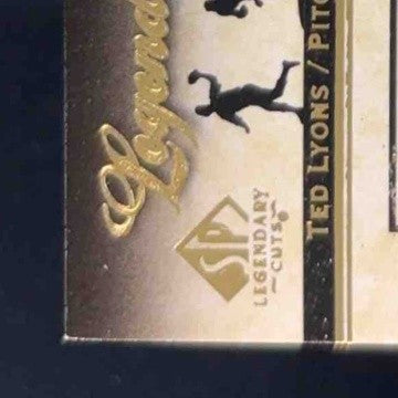 2008 SP Legendary Cuts Ted Lyons Cut Signatures /52 #LC-TL Auto New York Yankees