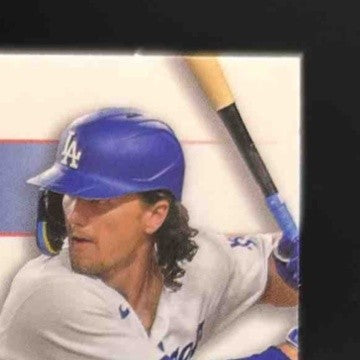 2024 Topps Pristine James Outman Green Refractor 105/150 Los Angeles Dodgers