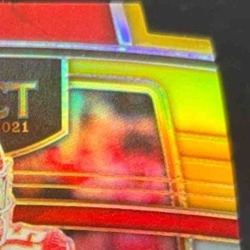 2021 Select Patrick Mahomes II Red and Yellow Prizm Die Cut Kansas City Chiefs
