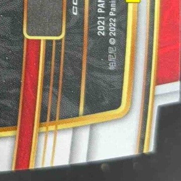 2021 Select Patrick Mahomes II Red and Yellow Prizm Die Cut Kansas City Chiefs