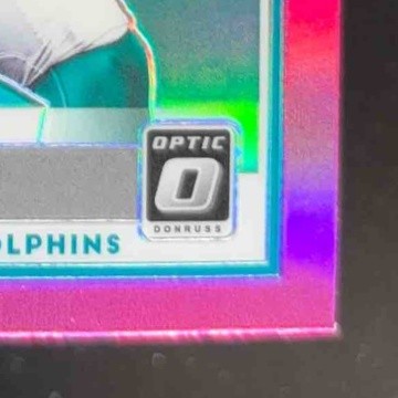 2020 Panini Donruss Optic Tua Tagovailoa Pink Prizm #152 RC Miami Dolphins