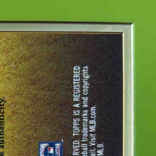 2024 Topps Gilded Collection Wade Boggs Gold Framed Hall of Fame Auto Emerald/25