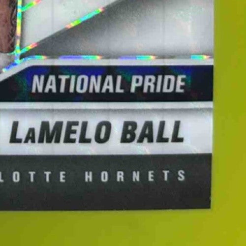 2020-21 Panini Mosaic LaMelo Ball White 11/25 #257 RC Charlotte Hornets