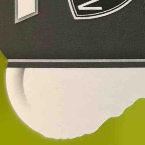 2023-24 Crown Royale Dariq Whitehead Rookie Auto International Gold 2/8 Rookie