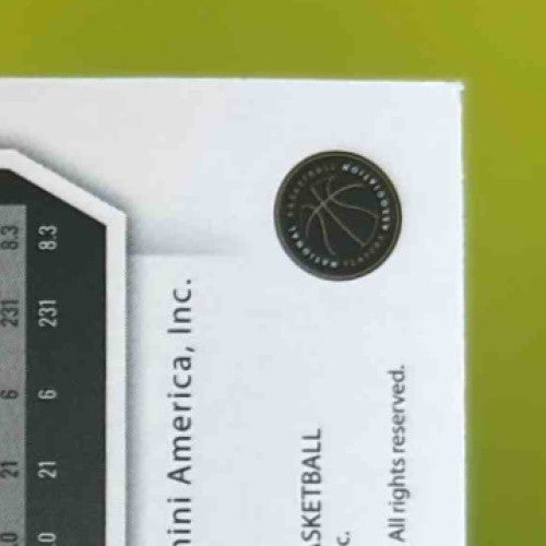 2023-24 Crown Royale Dariq Whitehead Rookie Auto International Gold 2/8 Rookie