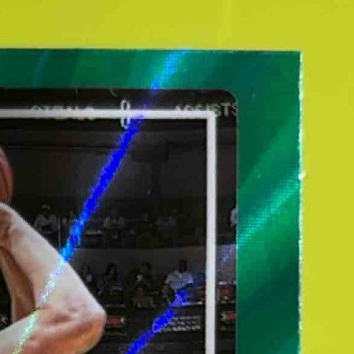 2022-23 Panini Donruss Kevin Huerter Holo Laser Green #196 Sacramento Kings