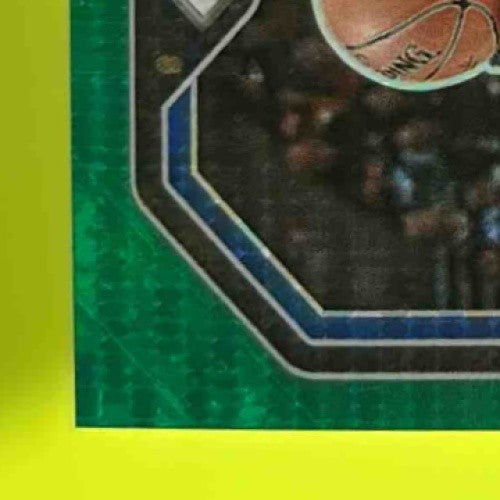 2020-21 Prizm Dorian Finney-Smith Green Pulsar Prizms 19/25 #63 Dallas Mavericks