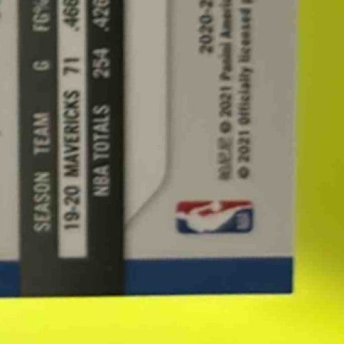 2020-21 Prizm Dorian Finney-Smith Green Pulsar Prizms 19/25 #63 Dallas Mavericks