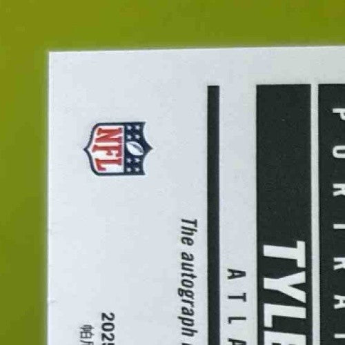 2025 Panini Luminance Tyler Allgeier Portrait Signatures Gold /50 Falcons