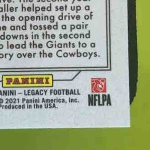 2021 Panini Legacy Daniel Jones Emerald Mini /25 #6 New York Giants