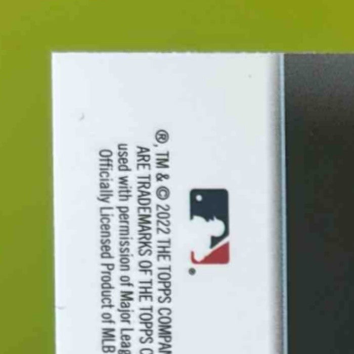 2022 Bowman's Best Freddie Freeman Atomic Refractor #37 Los Angeles Dodgers