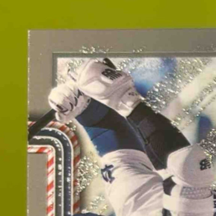 2025 Topps Holiday Shohei Ohtani Silver Glitter #H200 Los Angeles Dodgers