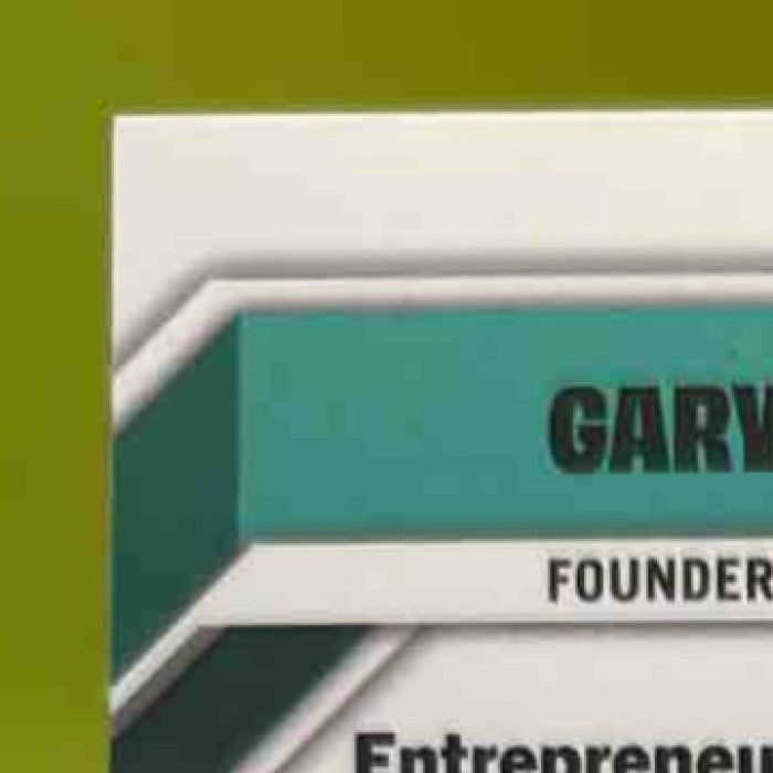 2025 Topps Chrome VeeFriends Gary Vaynerchuk Entrepreneur Elf's Favorite