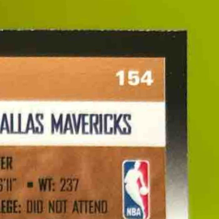 1998-99 Topps Dirk Nowitzki #154 RC Dallas Mavericks