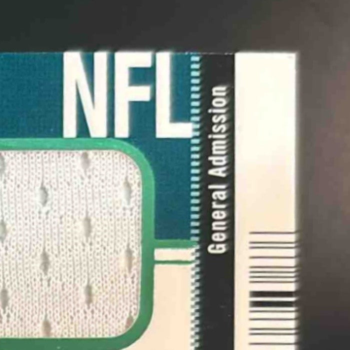 2004 Fleer Authentix Terrell Owens Jersey General Admission /145 Eagles