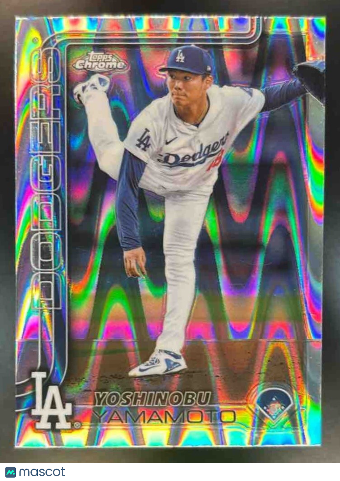 2025 Topps Chrome Yoshinobu Yamamoto RayWave #179 Los Angeles Dodgers