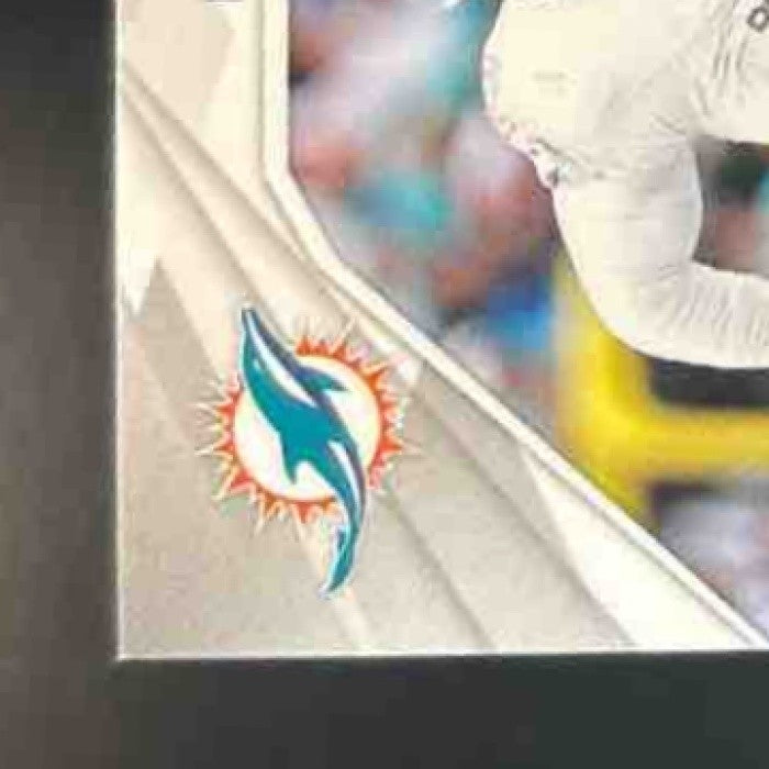 2024 Panini Phoenix Bradley Chubb Gold Fade /125 #15 Miami Dolphins