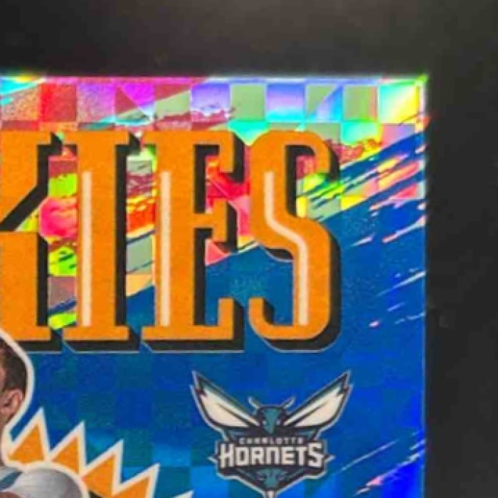 2025-26 Topps Finest Ryan Kalkbrenner Auto Blue XFractor /99 RC Charlotte Hornet