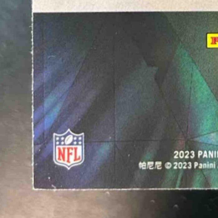 2023 Panini Prizm George Kittle Prizmatic Green Wave #18 San Francisco 49ers