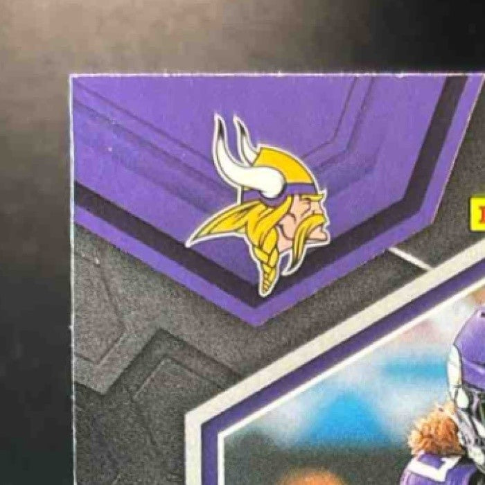 2024 Panini Mosaic T.J. Hockenson Genesis Prizm #145 Minnesota Vikings