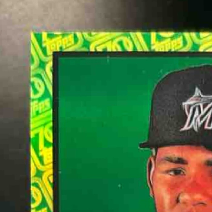 2021 Topps Chrome Platinum Anniversary Jorge Guzman Green/Yellow 70th /99 RC