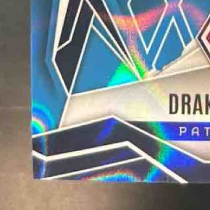 2025 Panini Phoenix Drake Maye Light Blue Lava /325 #111 New England Patriots