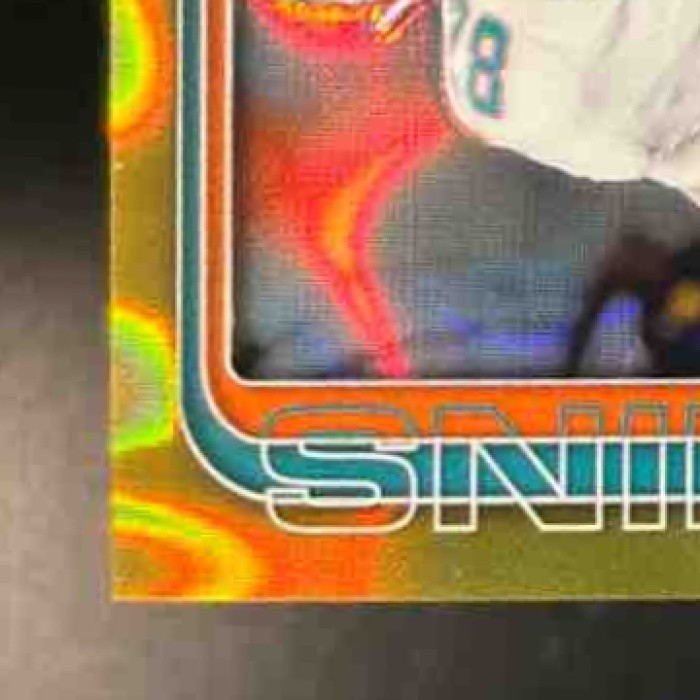 2025 Topps Chrome De'Von Achane Gold Lava Refractor /50 #188 Miami Dolphins