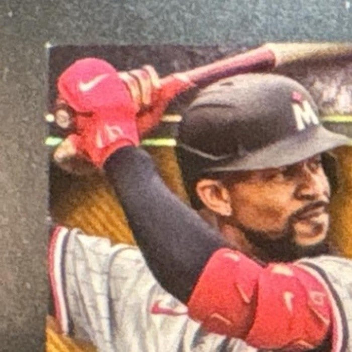 2024 Topps Triple Threads Byron Buxton Auto Relics Gold /9 Minnesota Twins