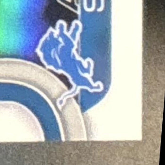 2025 Topps Chrome Amon-Ra St. Brown White Refractor /30 #98 Detroit Lions