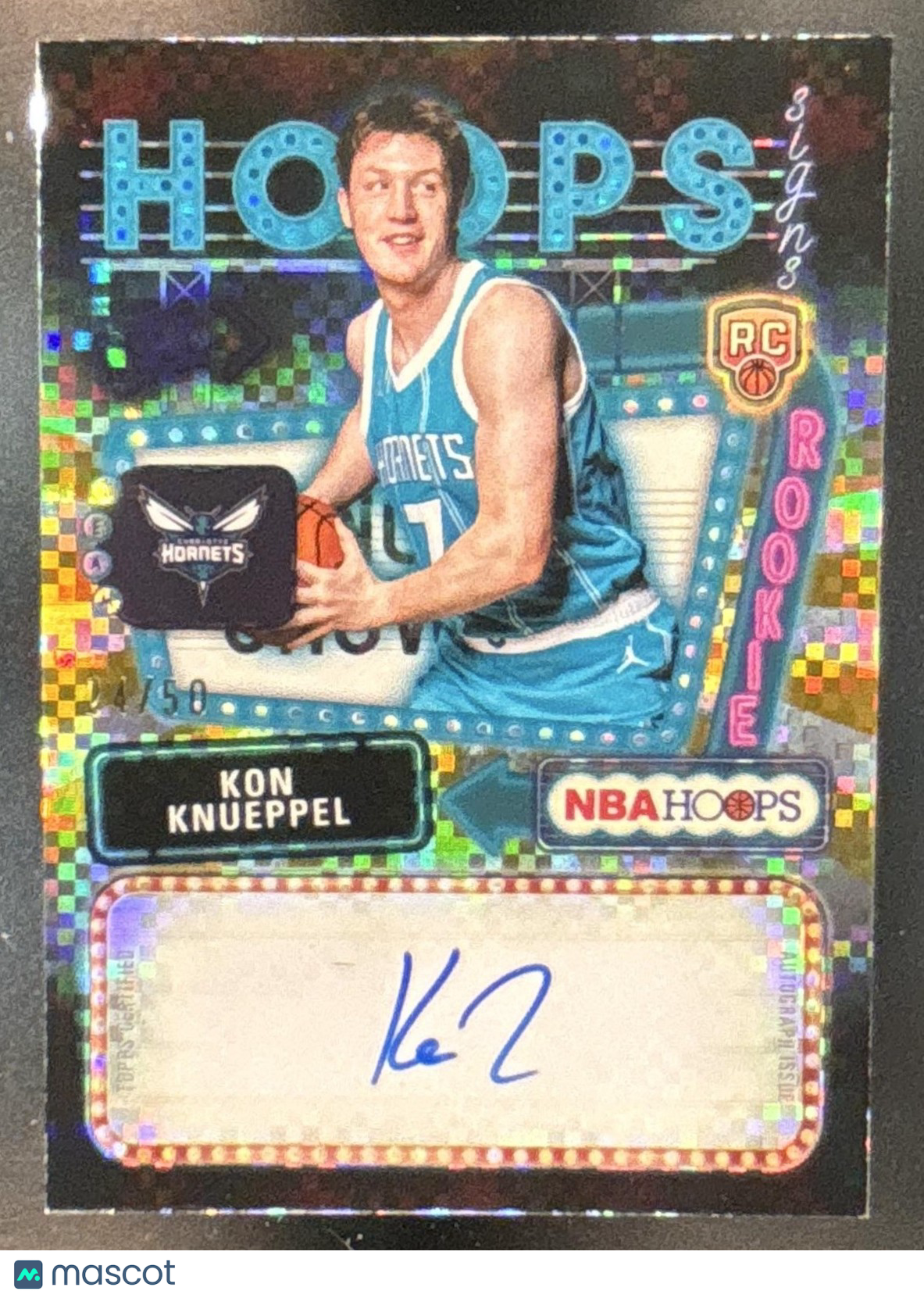 2025-26 Topps Hoops Kon Knueppel Rookie First Signs Light Burst Gold /50 RC Auto