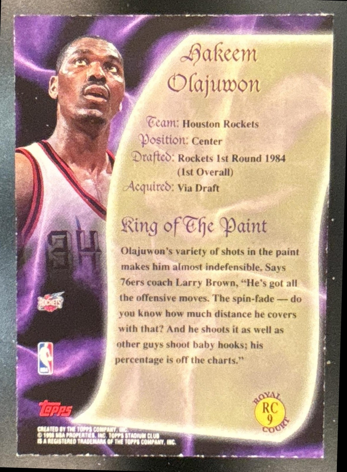 1997-98 Topps Stadium Club Hakeem Olajuwon Royal Court #RC9 Houston Rockets