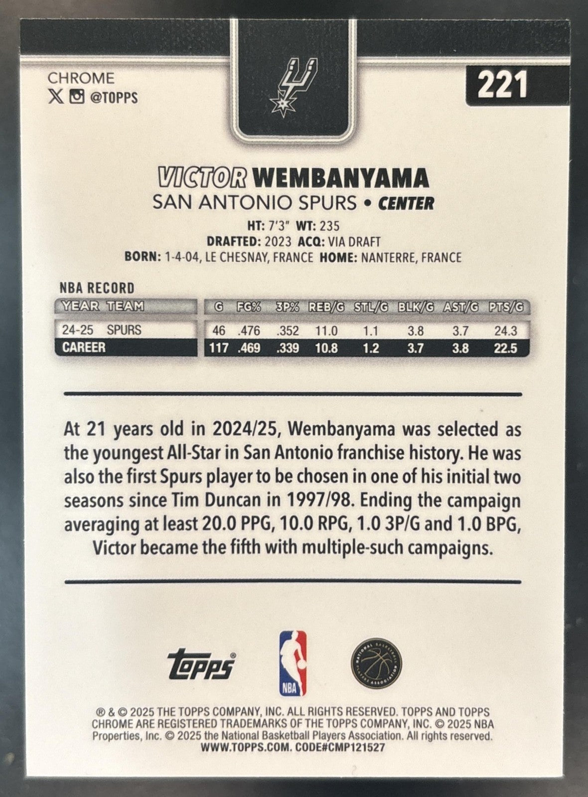 2025-26 Topps Chrome Victor Wembanyama X-Fractor #221 San Antonio Spurs