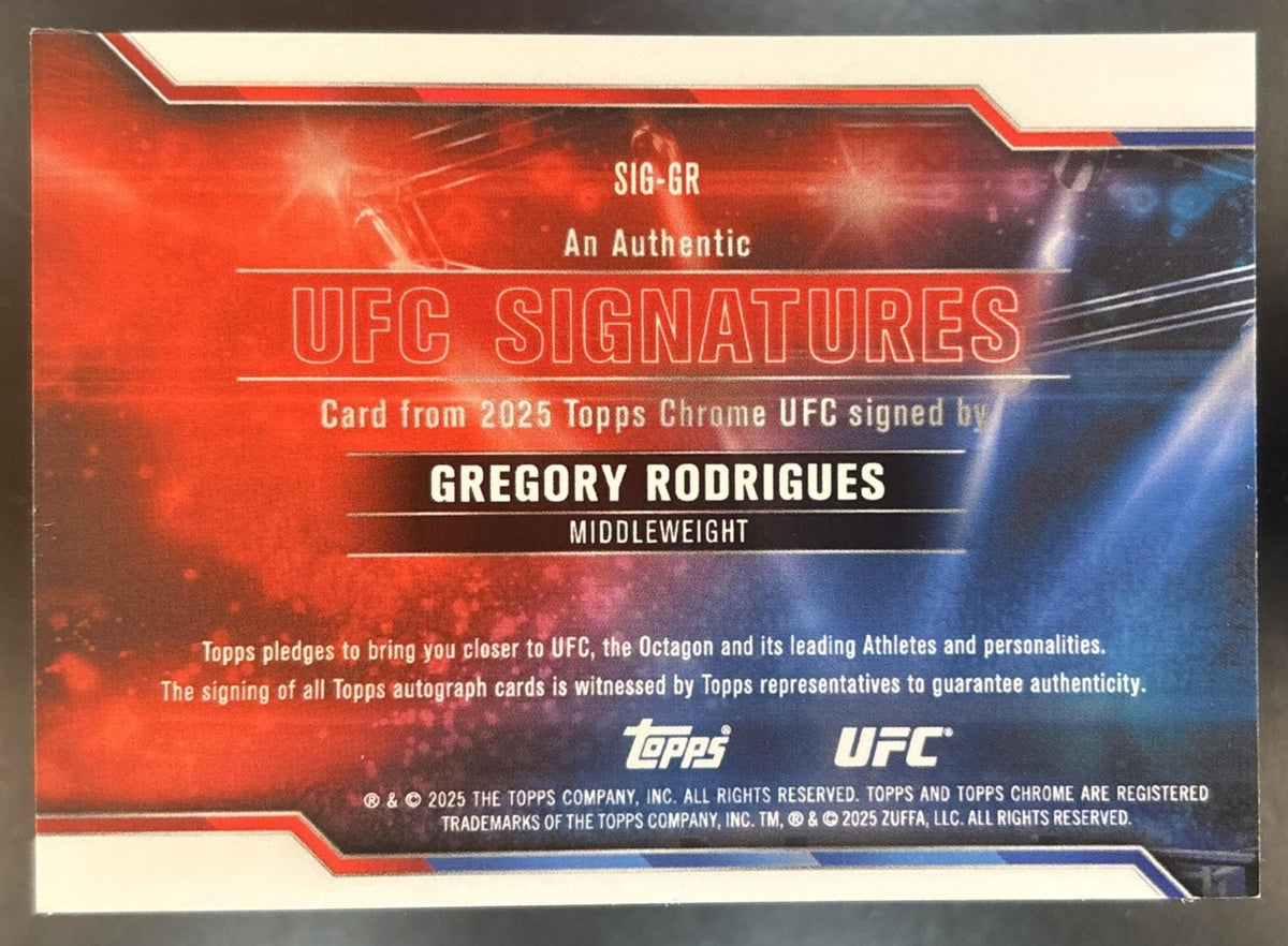 2025 Topps UFC Chrome Gregory Rodrigues Signatures Green Geometric /99 Auto
