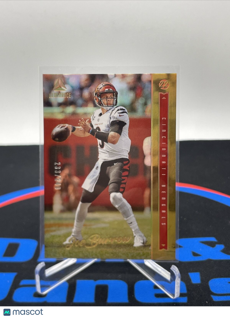 2022 Panini Luminance Football Joe Burrow Gold /249