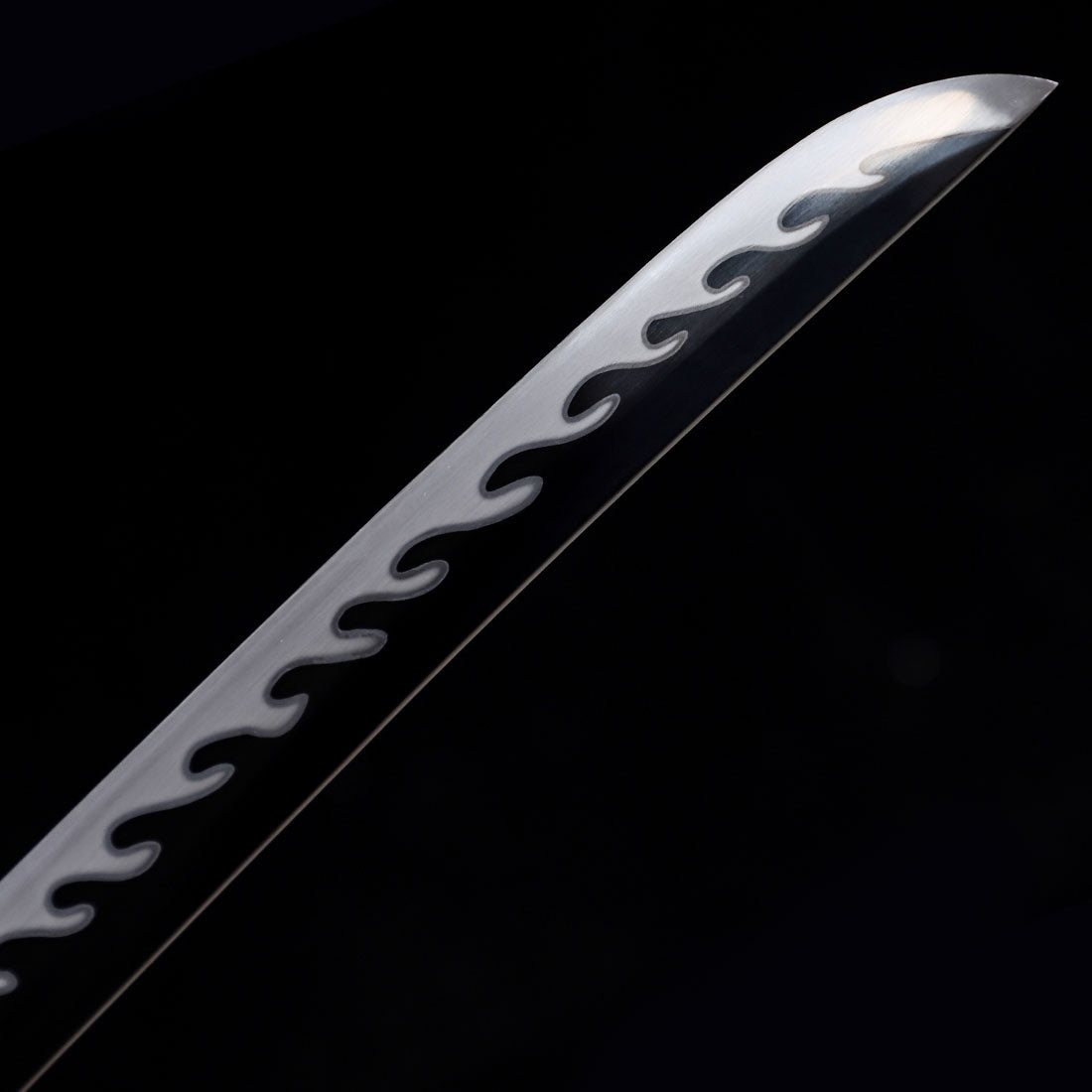 Handmade Japanese Samurai Sword Full Tang With Black Blade