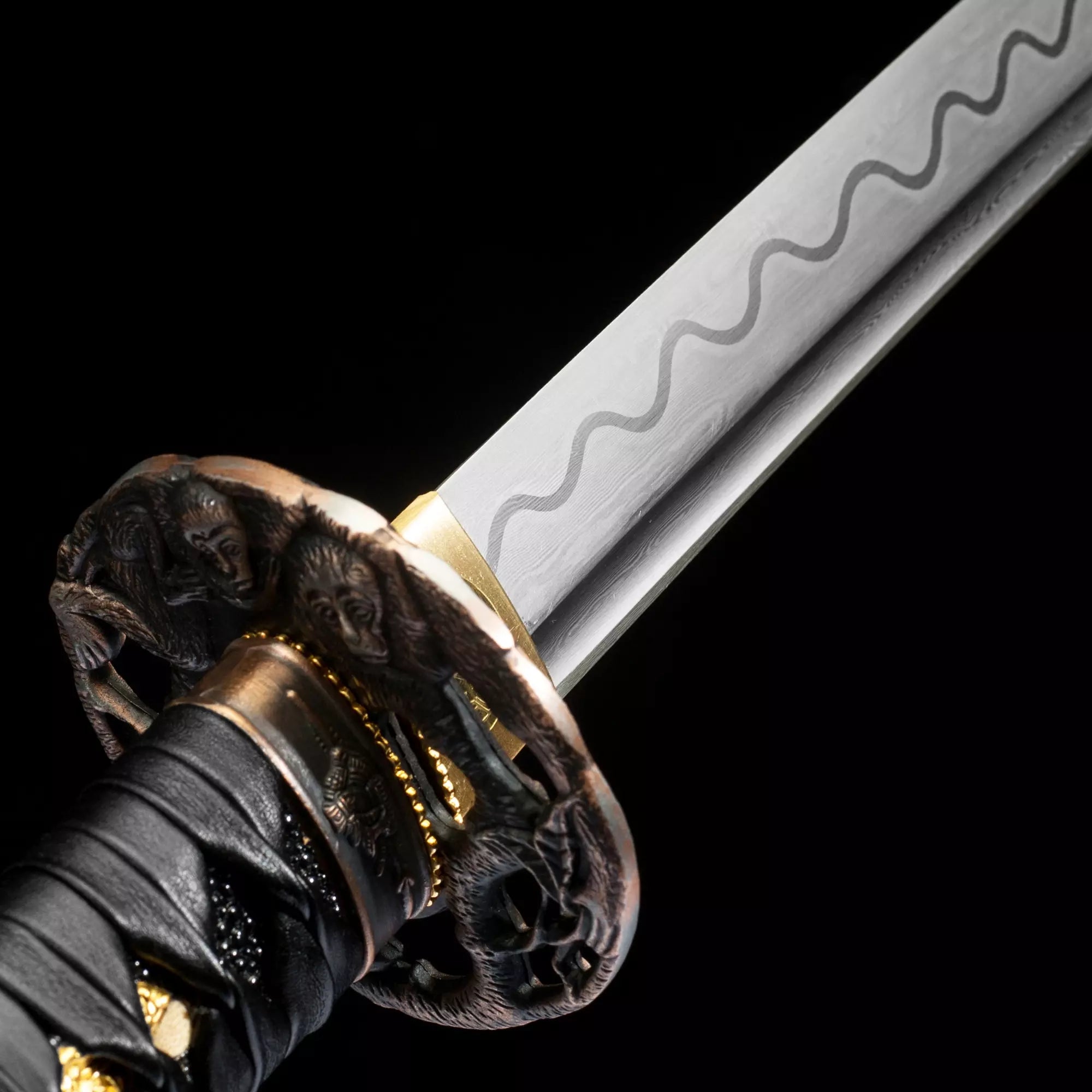 Handmade Japanese Katana Sword Damascus Steel With Black Leather Scabbard