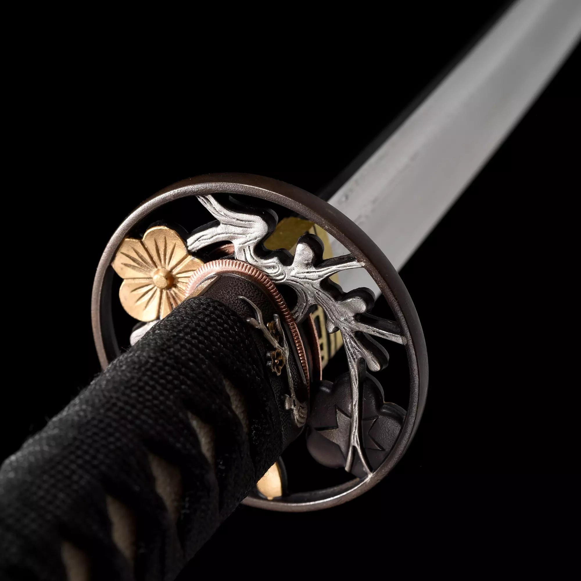 Handmade Japanese Katana Sword Damascus Steel With Flower Tsuba