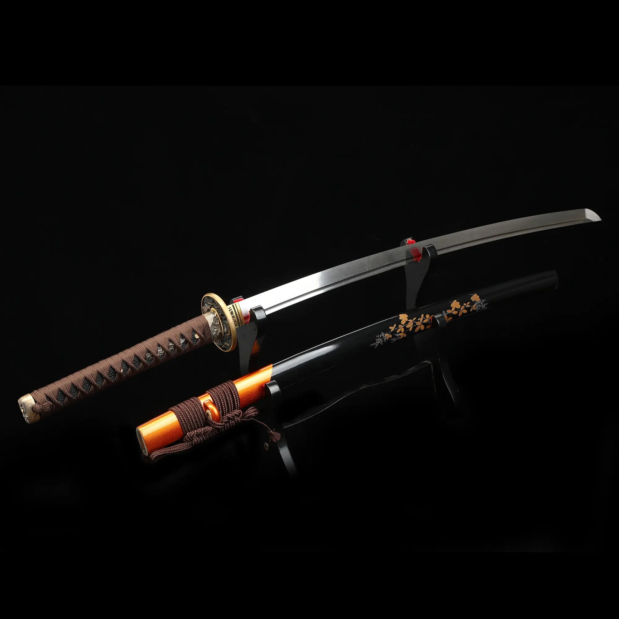 Handmade Japanese Samurai Sword With Damascus Steel Blade And Dragon Tsuba