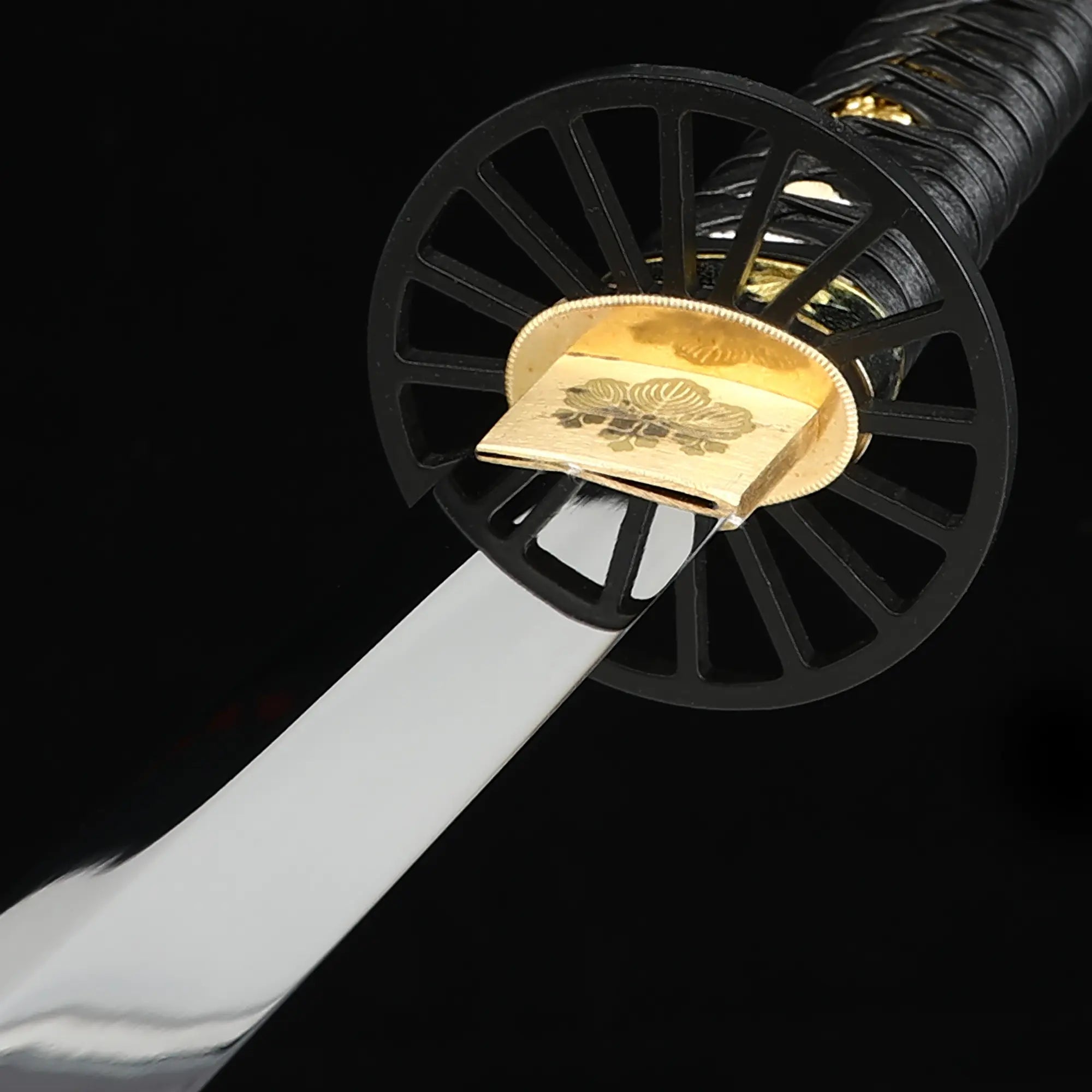 Handcrafted Full Tang Japanese Samurai Sword 1095 Carbon Steel With Black Scabbard