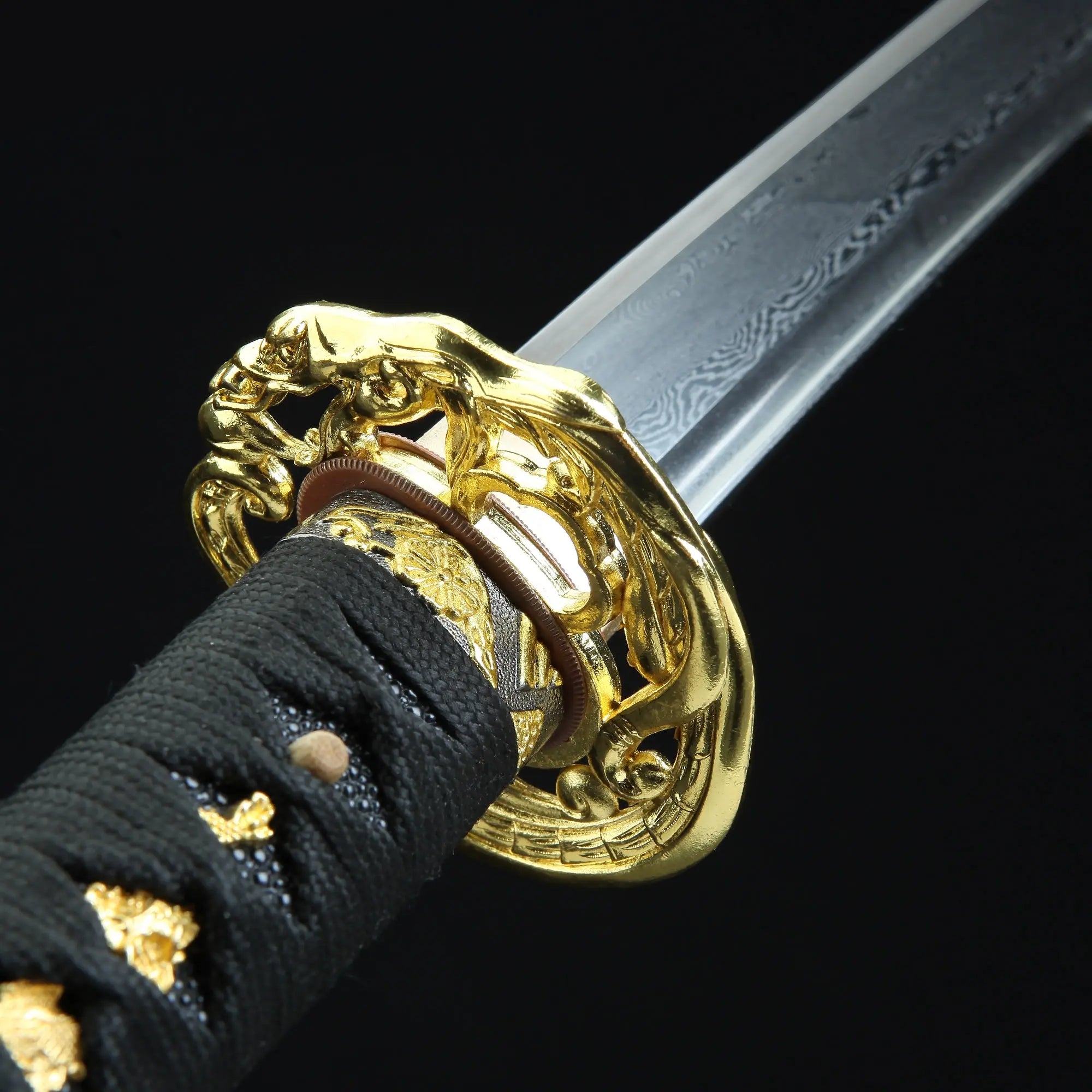Handmade Japanese Samurai Sword With White Damascus Steel Blade