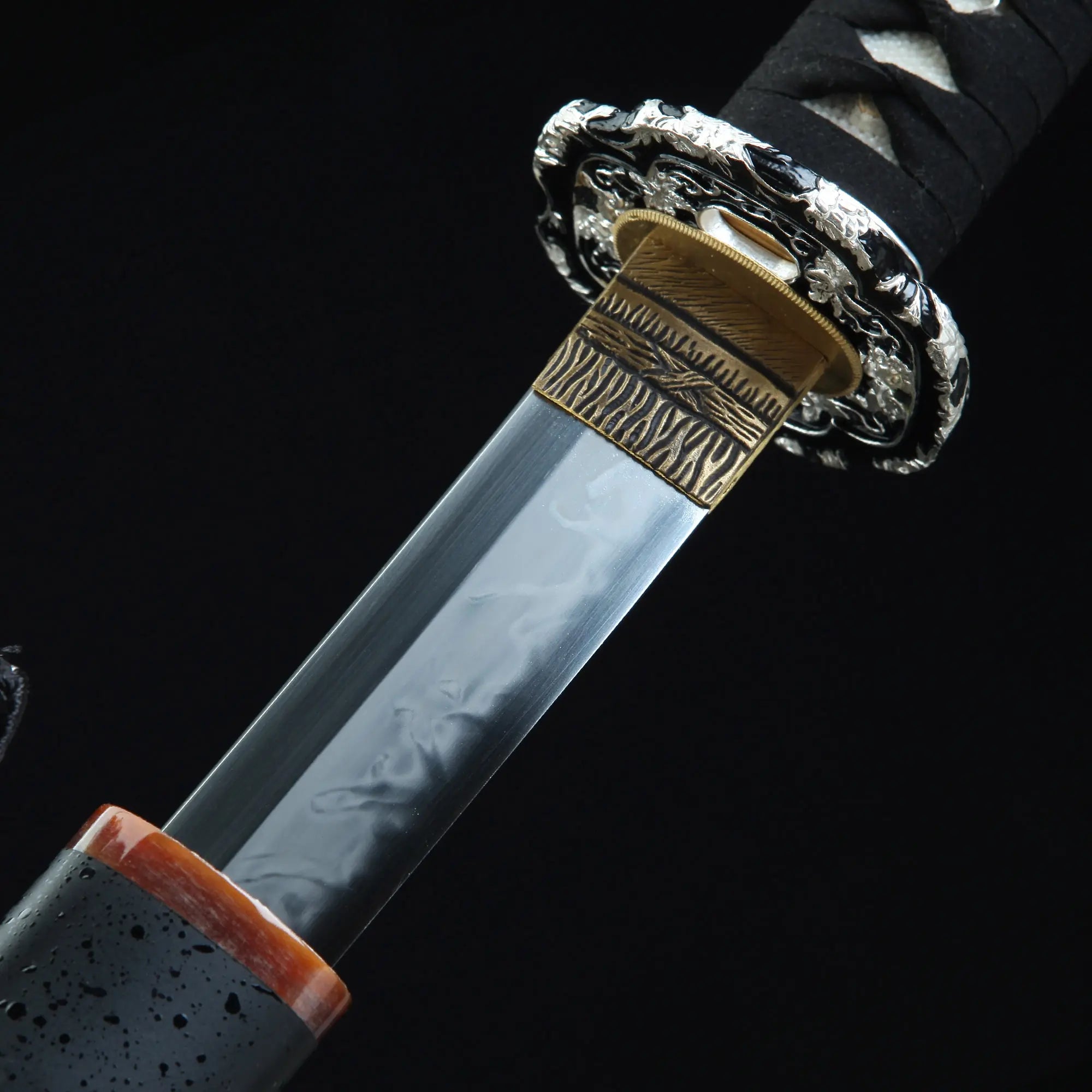 High-performance Handmade Katana Sword T10 Steel With Clay Tempered Blade
